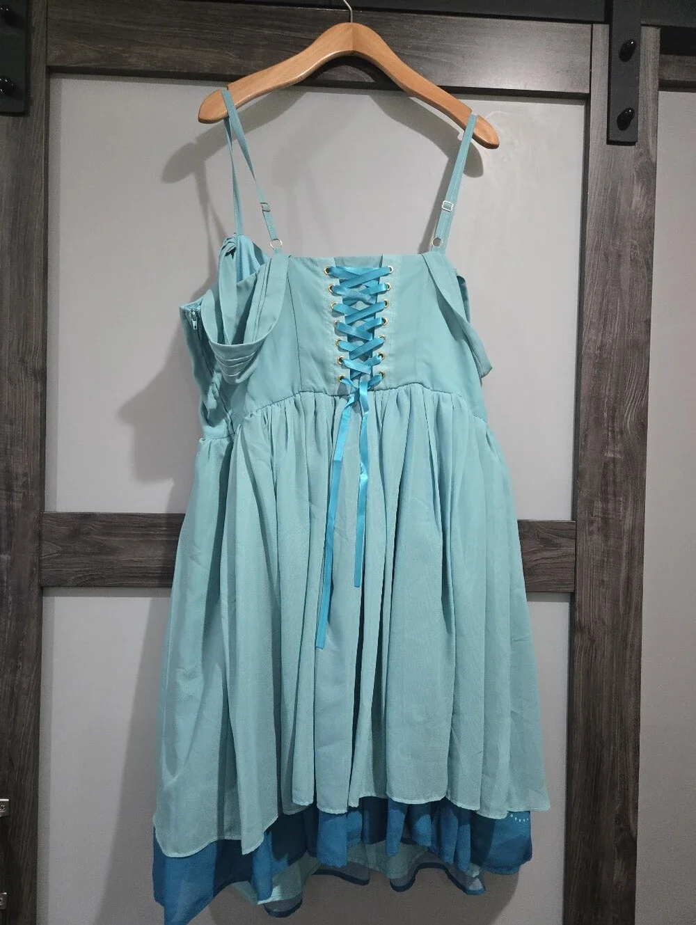 NWT Her Universe x Disney Princess Jasmine Dress Hot Topic Size XL - Picture 4 of 14
